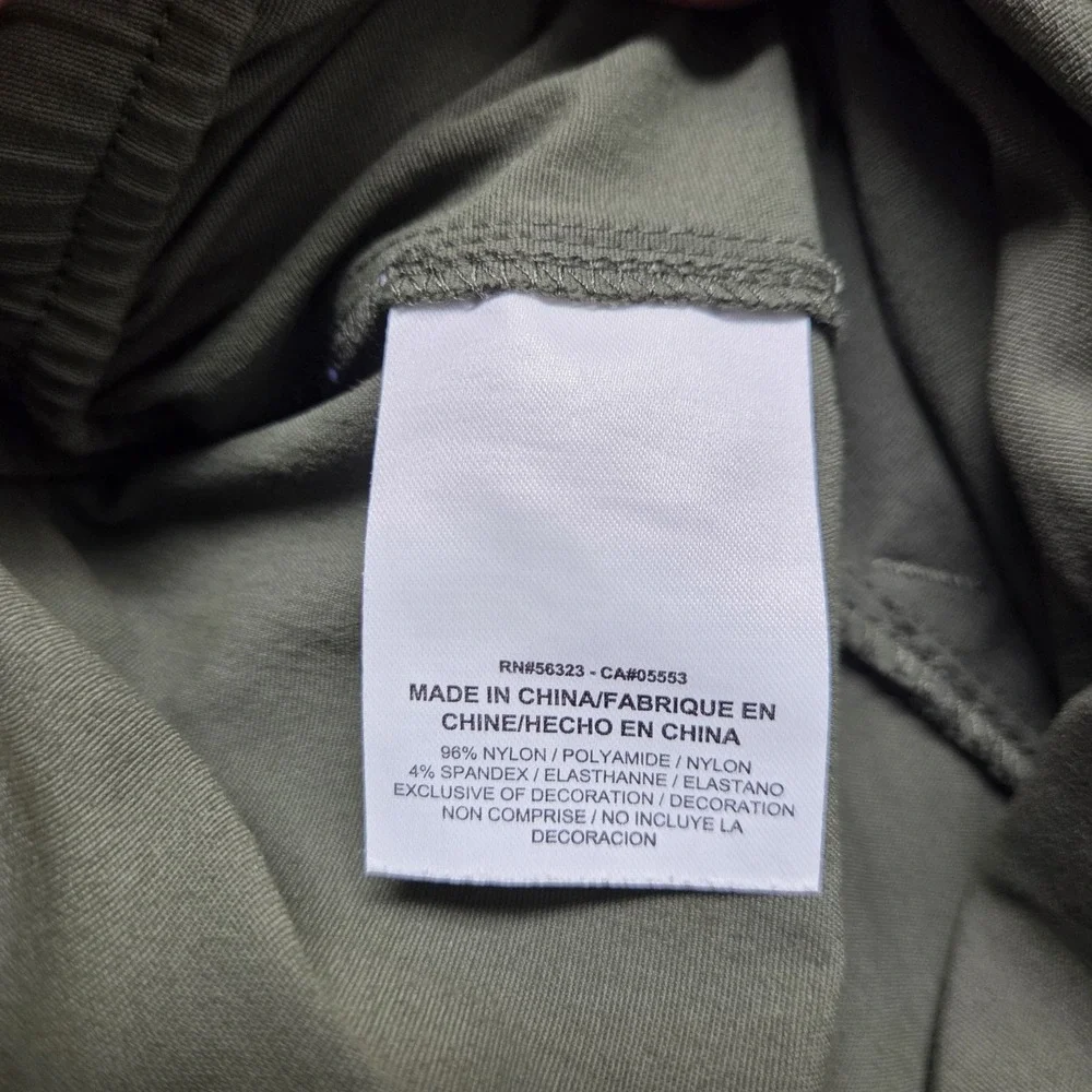 Nike Sportswear V442 Jogger Men Large Green Woven Bonded Tech Nylon Tapered FLAW